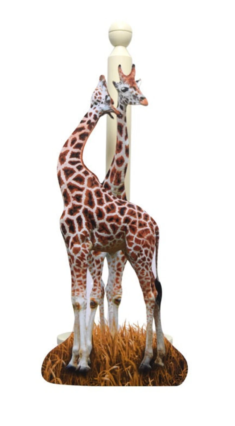 Giraffe roll holder